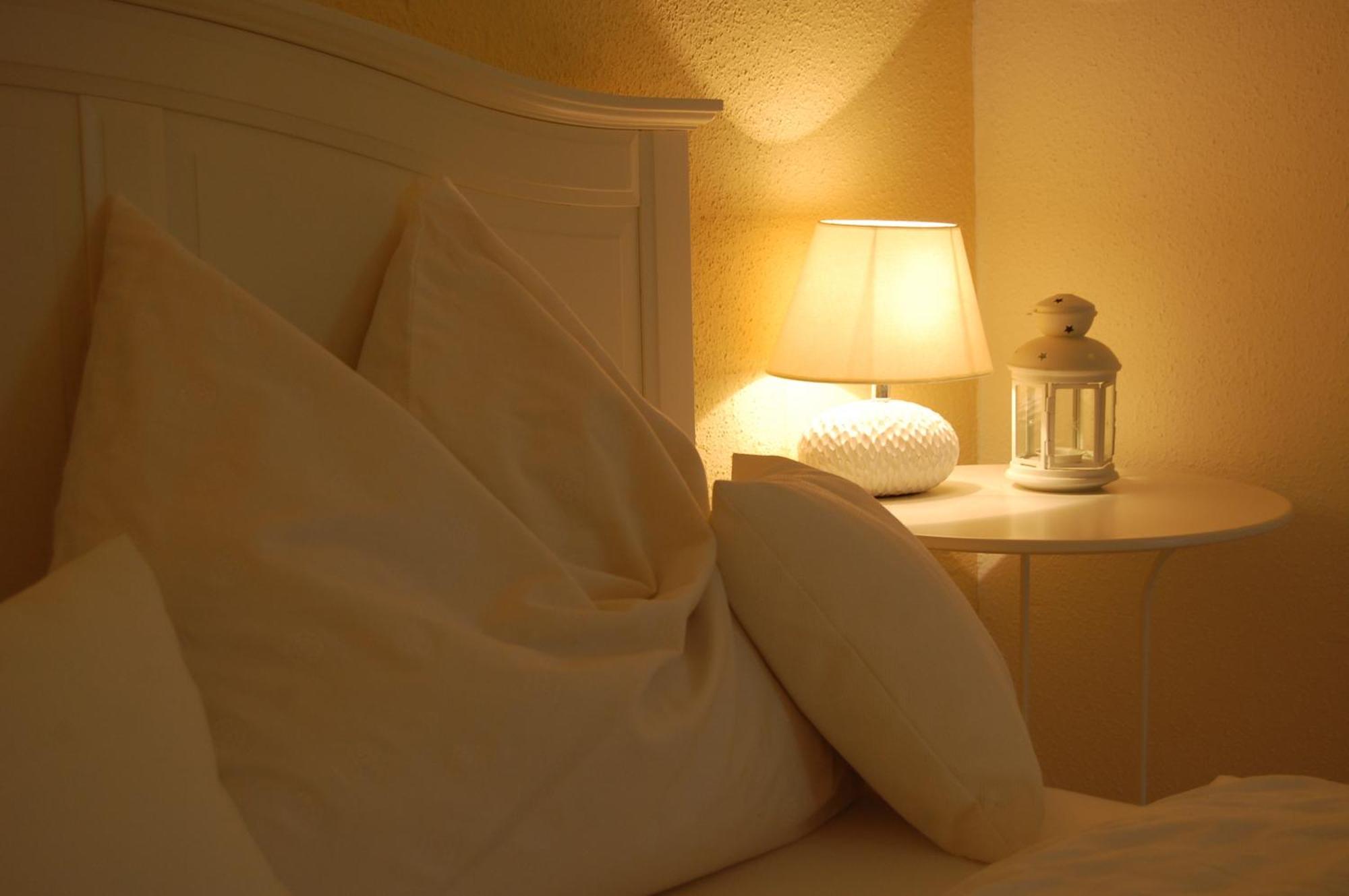 Hofgassl Zentgraf Bed & Breakfast Moerbisch Am See Exterior photo