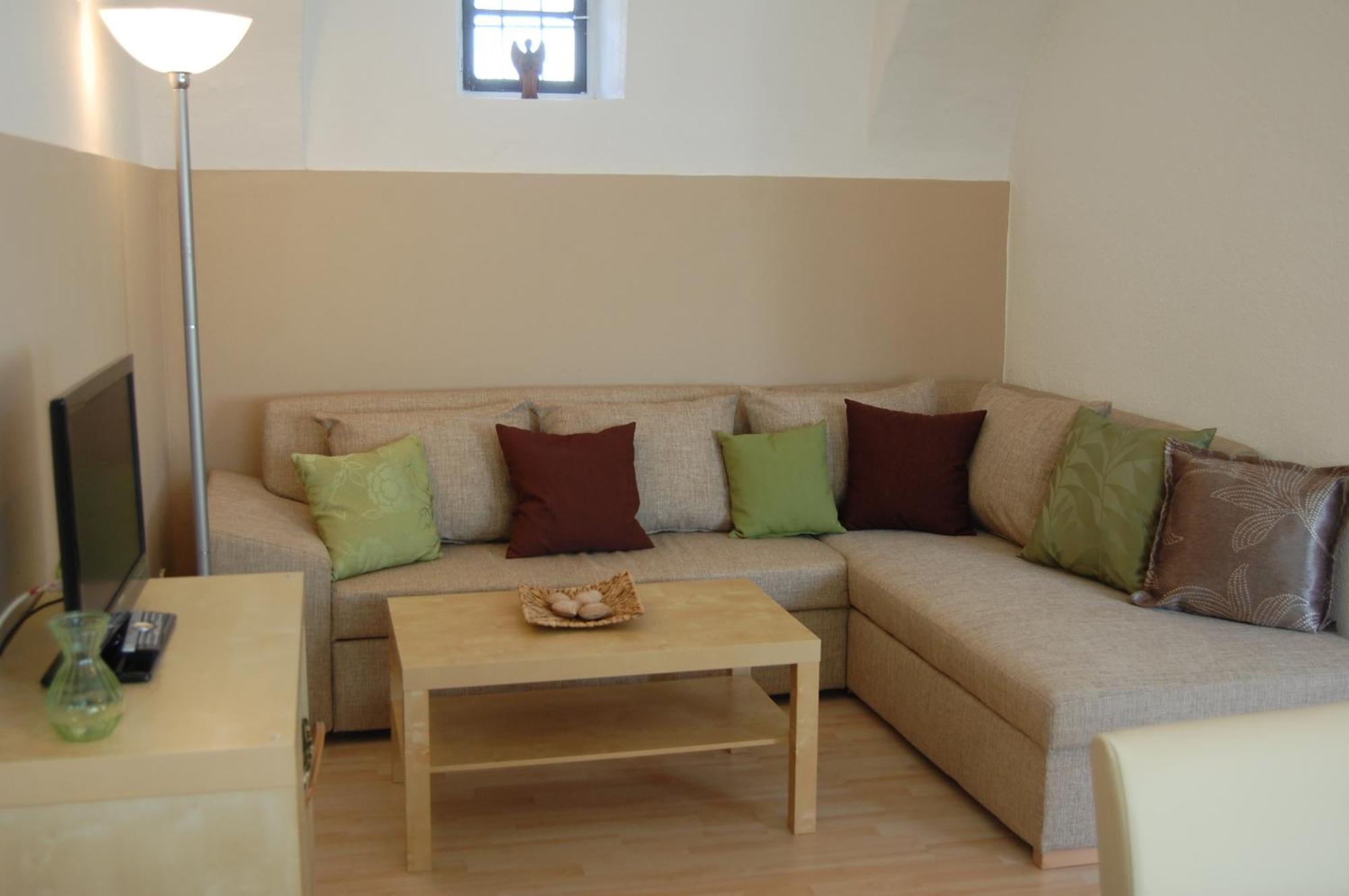 Hofgassl Zentgraf Bed & Breakfast Moerbisch Am See Exterior photo