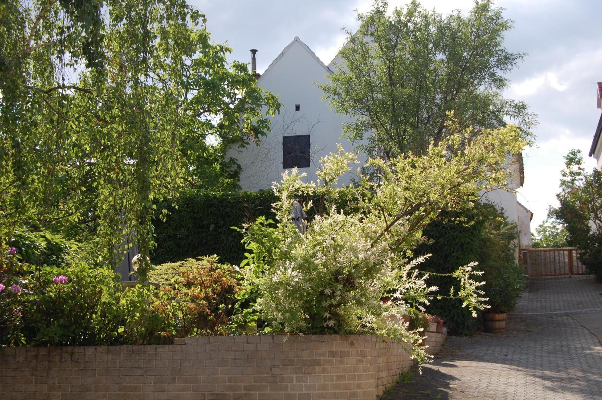 Hofgassl Zentgraf Bed & Breakfast Moerbisch Am See Exterior photo